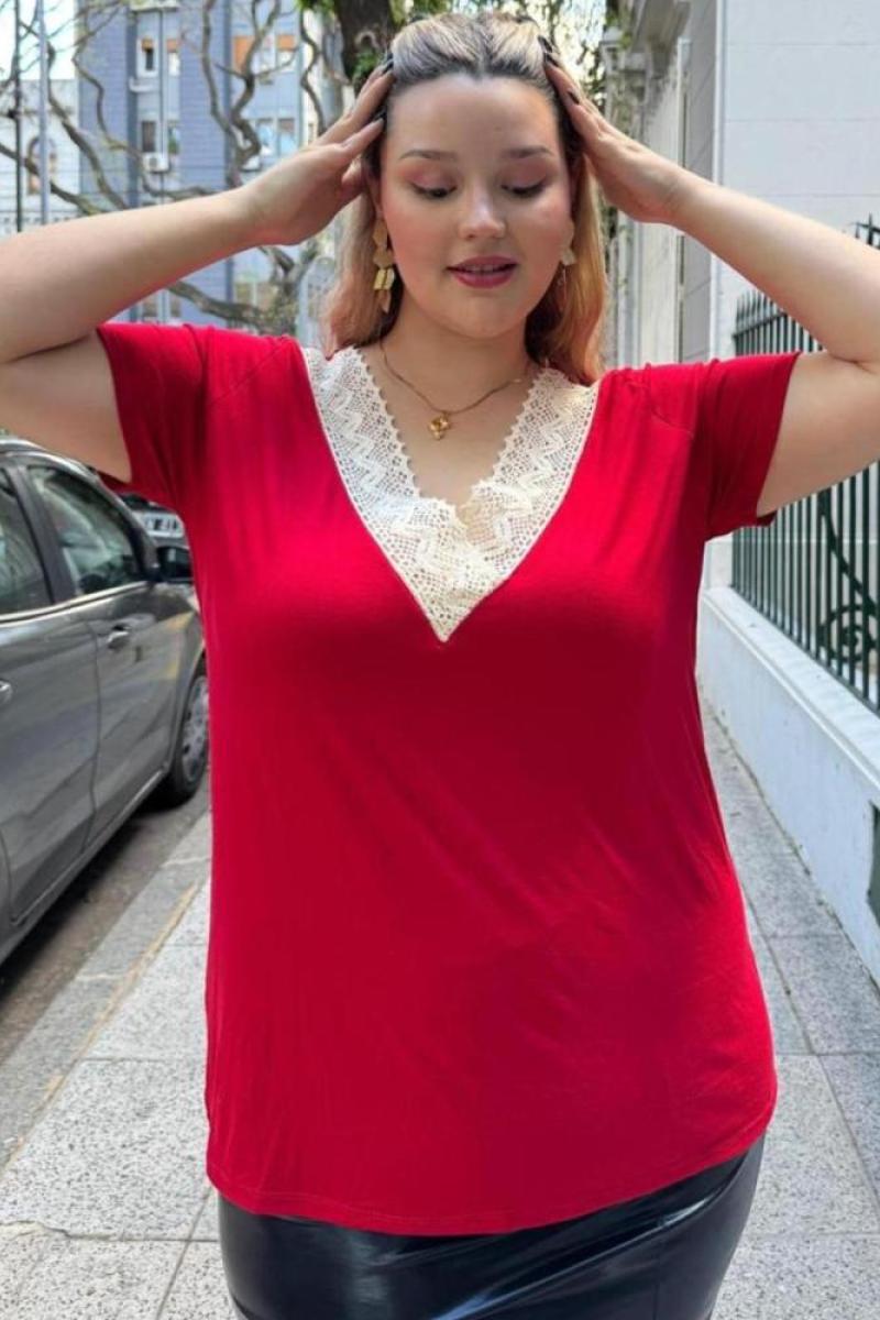 AGOTADO Blusa reina - 3