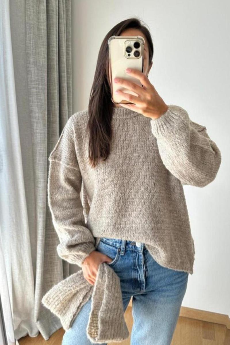 Sweater con Bufanda
