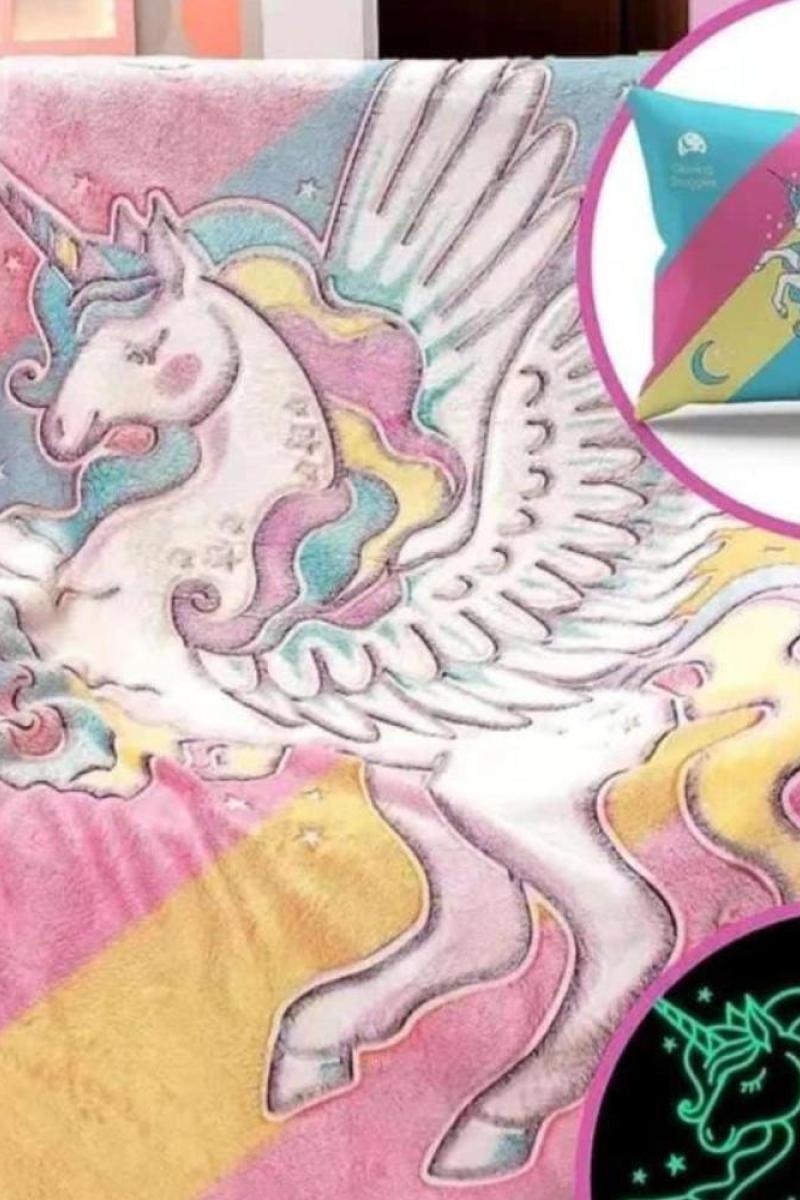 Manta Plush Luminosa  con funda de almohada