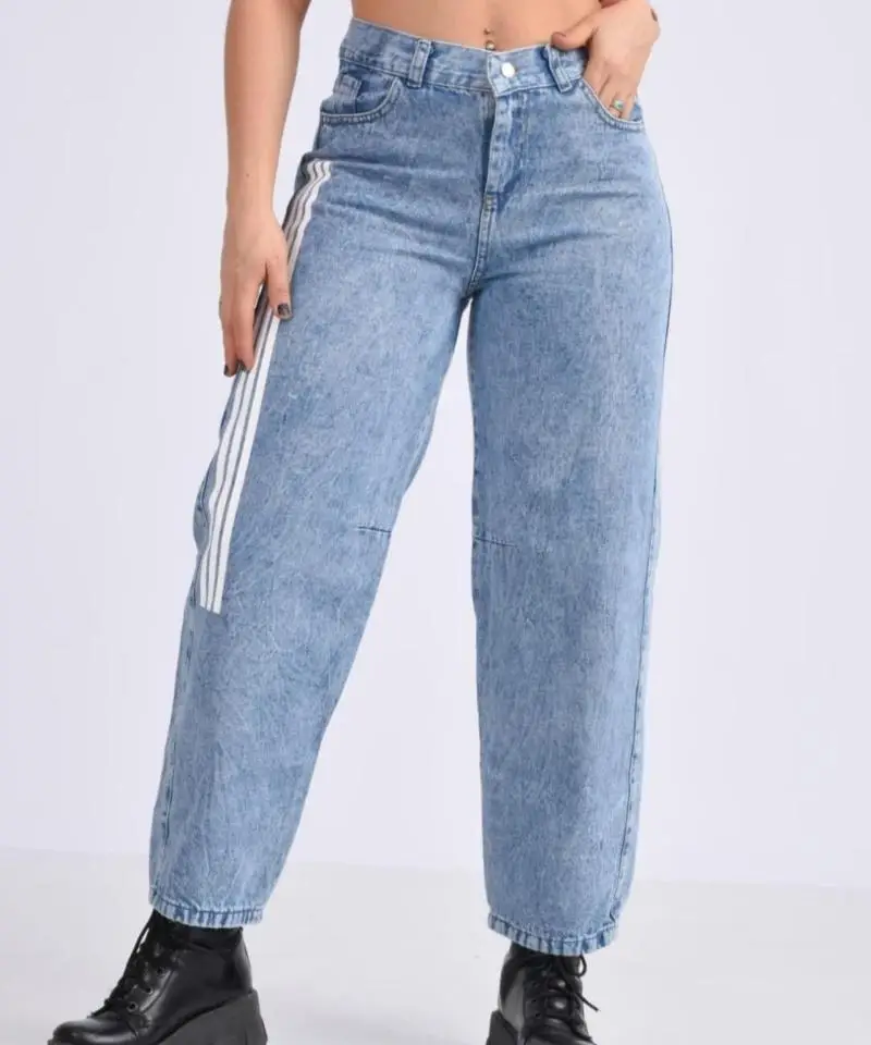 Jeans celeste nevado
