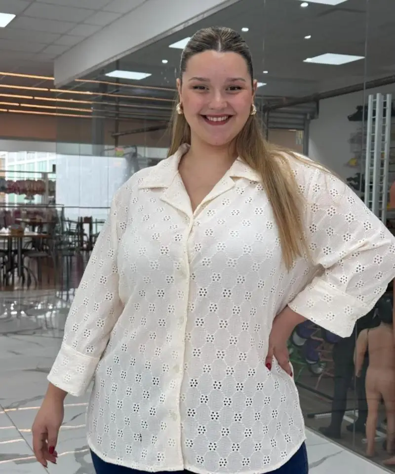 Camisa Broderie