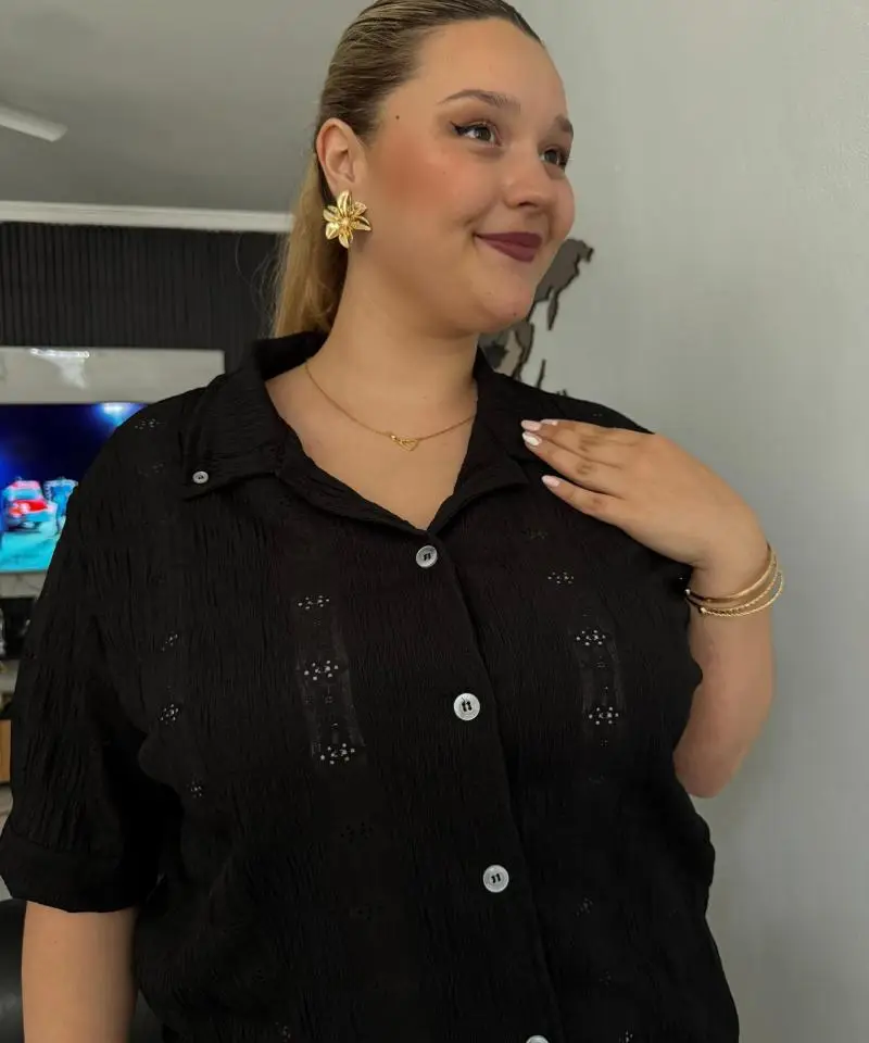 Camisa con encaje - 4